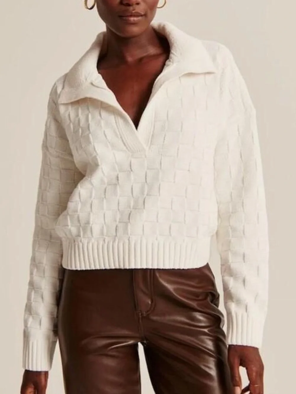 Abercrombie & Fitch Checkerboard Stitch Notch-Neck Sweater Size XS